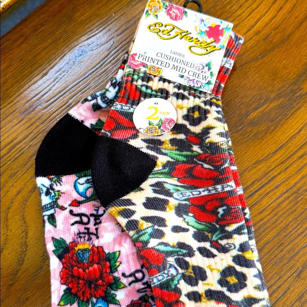 Ed Hardy Socks. Leopard/Floral Print Cushioned printed mid Crew. Shoe size 4-10.